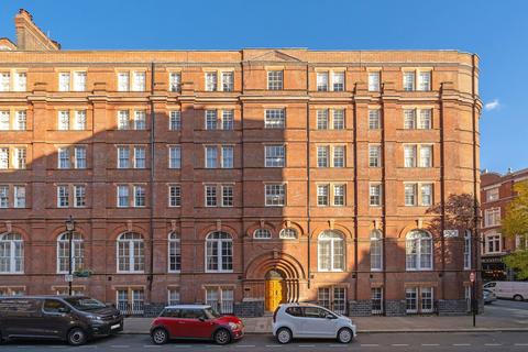 Studio, in Ambrosden Avenue, £300,000