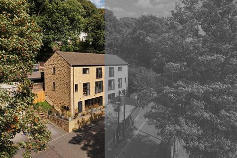 4 bed property, in Sedis House, £350,000