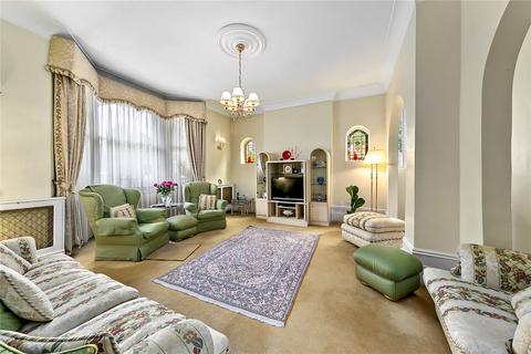 4 bed property, in Maze Road, £1,895,000