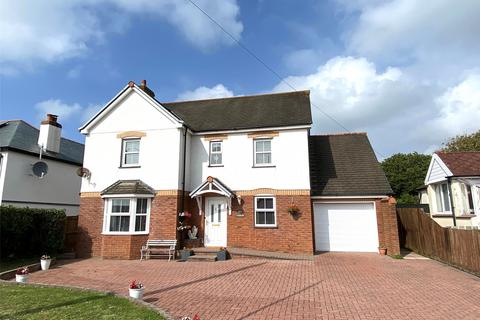 4 bed property, in Kings Hill, £655,000