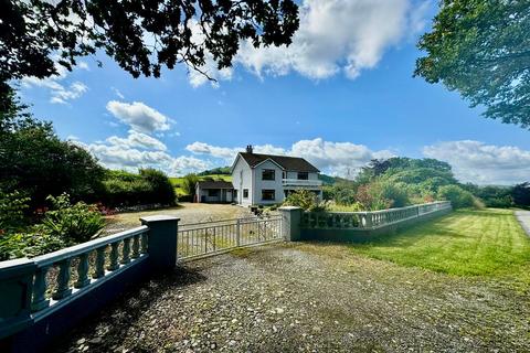 4 bed property, in Crugybar, £595,000