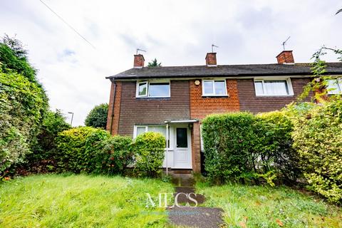 3 bed property, in Ferncliffe Road, £240,000