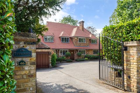 4 bed property, in Beech Waye, £1,695,000