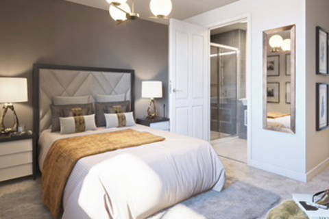 2 bed property, in Old Hall Street, £240,000