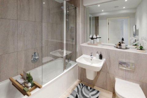2 bed property, in Windmill Street, £339,000