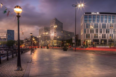1 bed property, in Victoria Street, £124,950