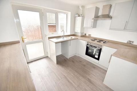 3 bed property, in Oakwell Drive, £355,000