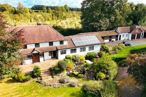 6 bed property, in Woodrow, £2,500,000
