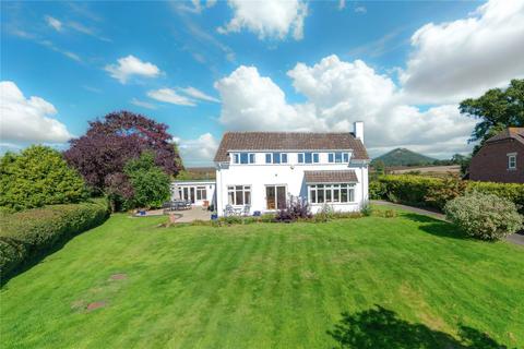 4 bed property, in Whiteways, £845,000