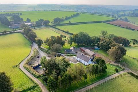 7 bed property, in Talgarreg, £895,000