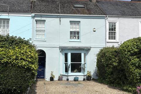 4 bed property, in Barbican Terrace, £350,000