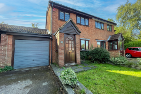 3 bed property, in Deborah Avenue, £199,950