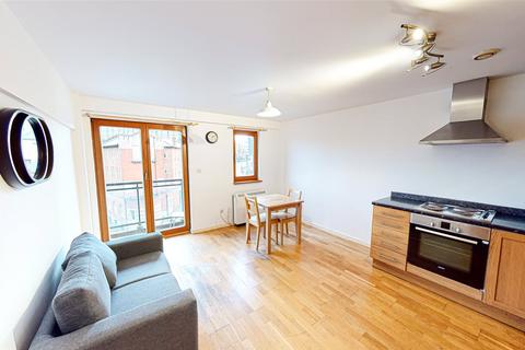 1 bed property, in Parkers Apartments, £120,000