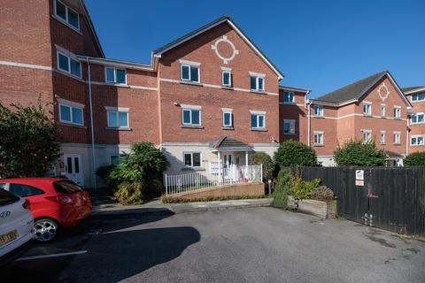 2 bed property, in Old Coach Road, £83,000