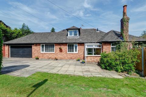 5 bed property, in Dane Bank Road Lymm WA13 9DQ, £850,000