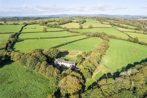 7 bed property, in Relubbus, £845,000