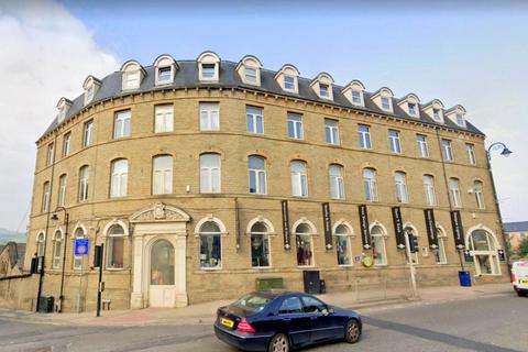 1 bed property, in Huddersfield Road, £60,000