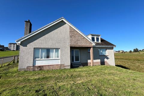 5 bed property, in Guershader HS2, £160,000