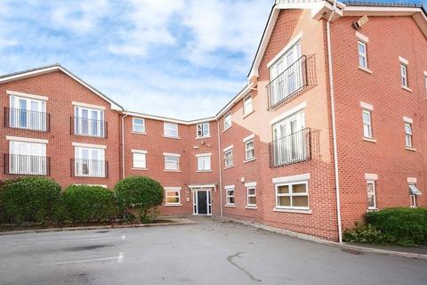 2 bed property, in Guest Street, £80,000
