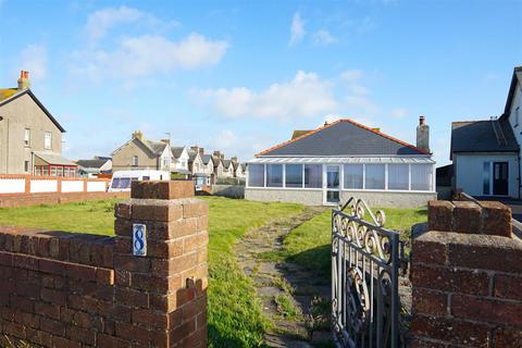 3 bed property, in Biggar Bank Road, £299,950