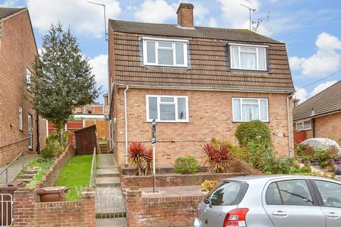 3 bed property, in Nickleby Close, £315,000