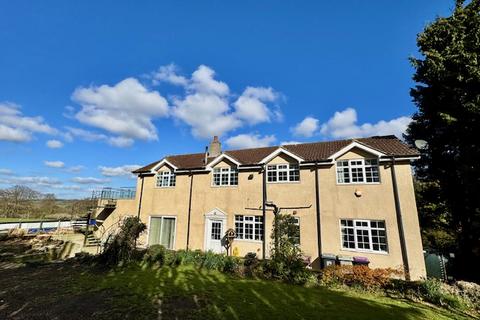4 bed property, in Greenwich House 119 Crowtree Lane Louth LN11 0QW, £450,000