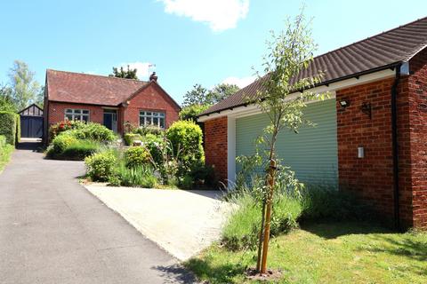 4 bed property, in HAVANT ROAD, £690,000