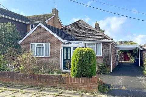 3 bed property, in Holme Road, £450,000