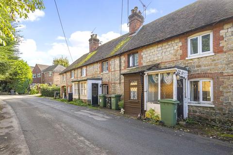 2 bed property, in The Quarries, £200,000