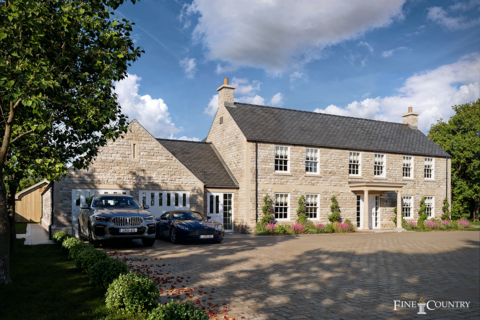 6 bed property, in Ufford, £820,000