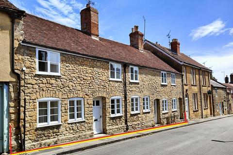 5 bed property, in Newland, £800,000