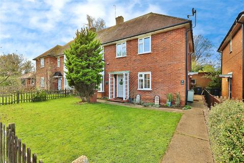 2 bed property, in Georgelands, £350,000