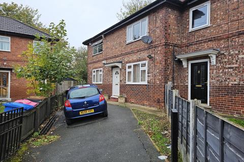 2 bed property, in Bridlington Avenue, £155,000