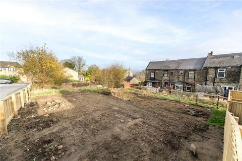 Studio, in Post Office Road, £150,000
