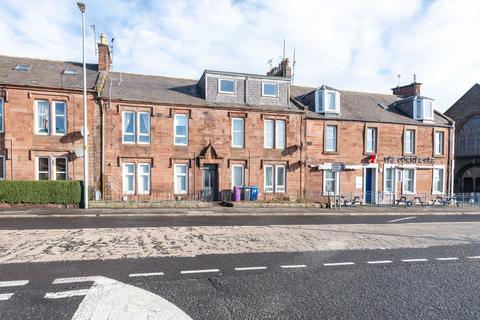 2 bed property, in Cairnie Street, £69,000