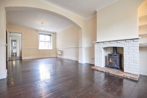 3 bed property, in The Lane, £240,000