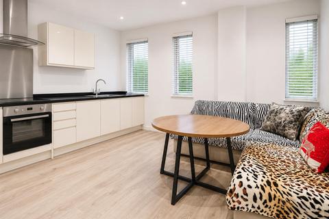 1 bed property, in Wolsey Road, £150,000