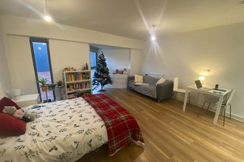 1 bed property, in Nation Way, £75,000