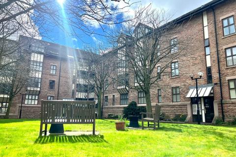 2 bed property, in Gi The Chare, £125,000