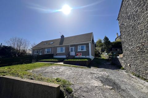 3 bed property, in Aberarth, £199,999