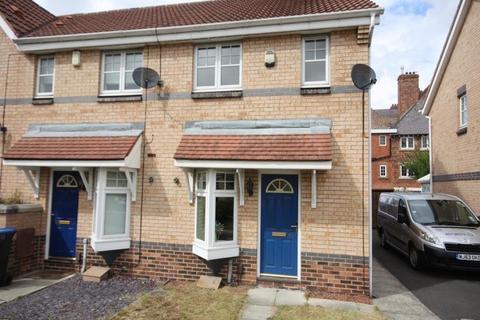 2 bed property, in The Turnstile, £110,000