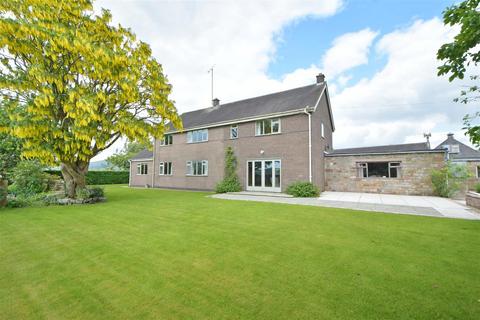 5 bed property, in Troutsdale Farmhouse, £650,000