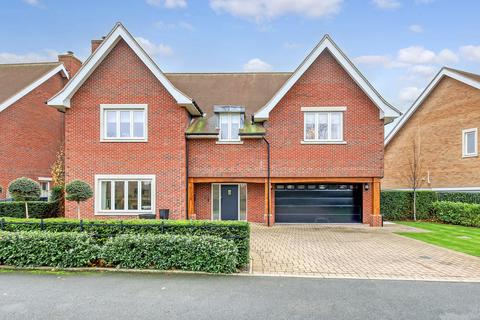 5 bed property, in Bonham Grange, £1,750,000