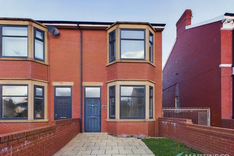 3 bed property, in Empress Drive, £140,000