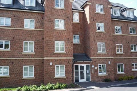 1 bed property, in Castle Grove, £85,000