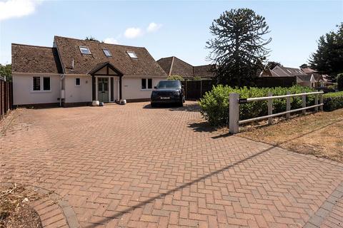 3 bed property, in Thurston Road, £575,000
