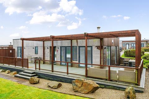 3 bed property, in The Residence, £250,000