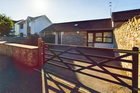 1 bed property, in West End, £215,000
