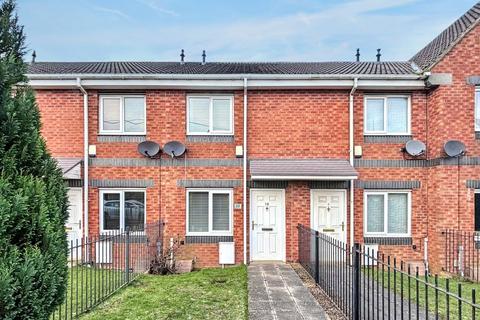 2 bed property, in Rock Farm Mews, £84,999