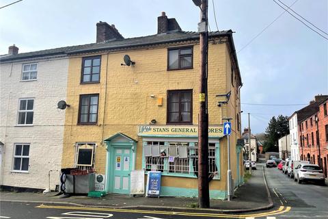 3 bed property, in Bryn Street, £130,000